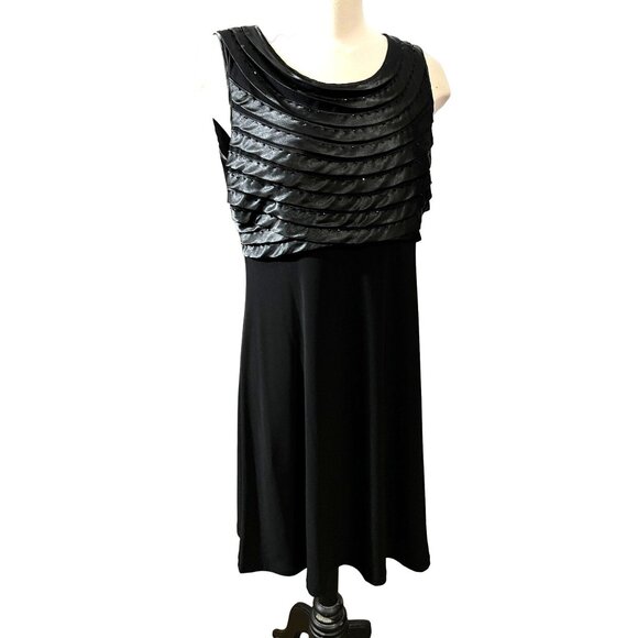 Satin Chic Bouncy Black Cocktail Dress Sz Medium (10/12) by Coldwater Creek Wome - Picture 1 of 10